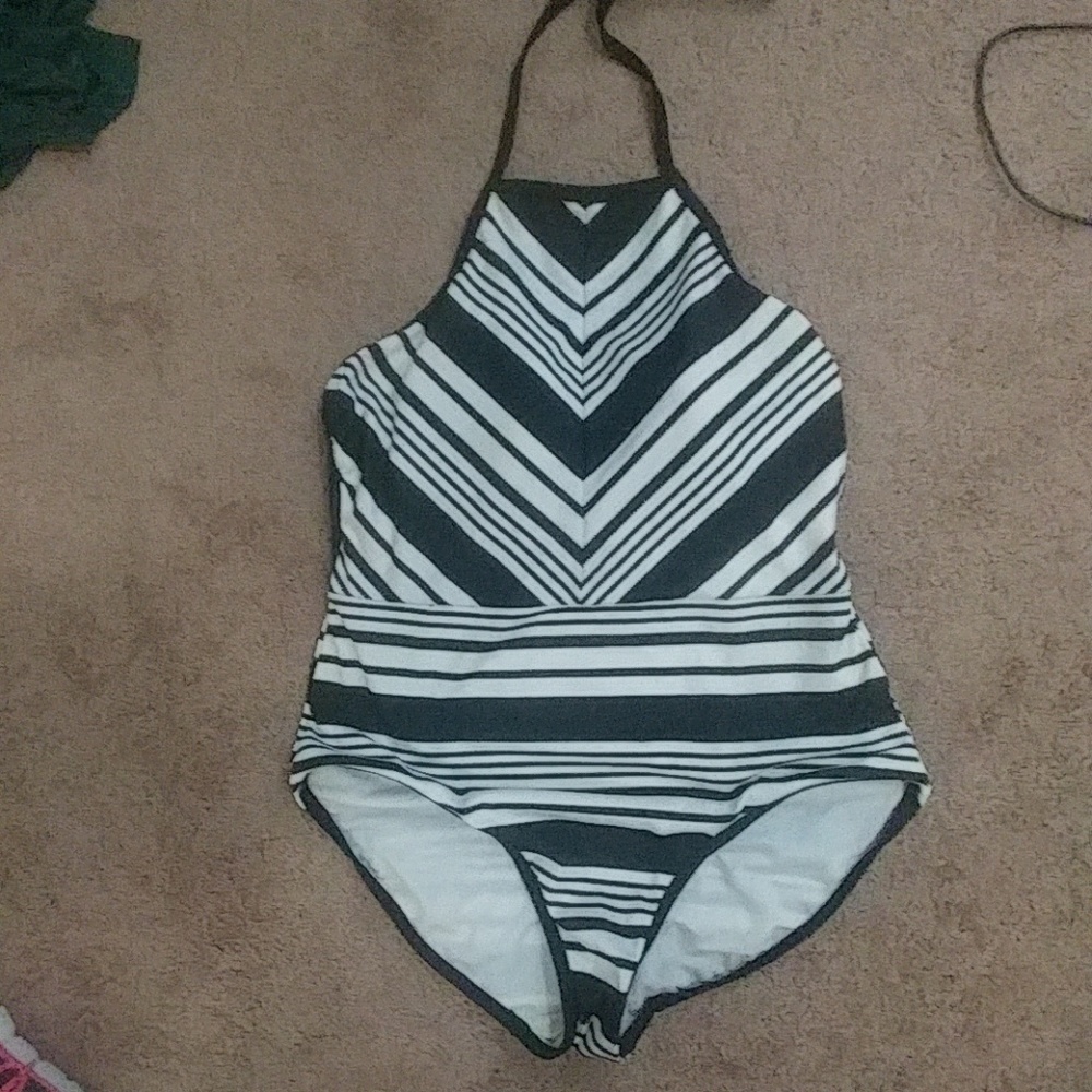 Bathing suit